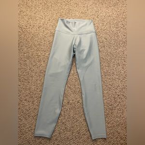 Alo airlift size small